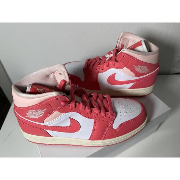 Nike Air Jordan 1 Mid Sea Coral Atmosphere Pink White Men Size 7.5 (BQ6472-186) - Picture 5 of 9